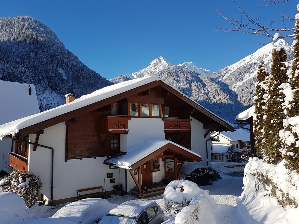 Alpasella Ferienwohnungen Sankt Gallenkirch Exterior foto